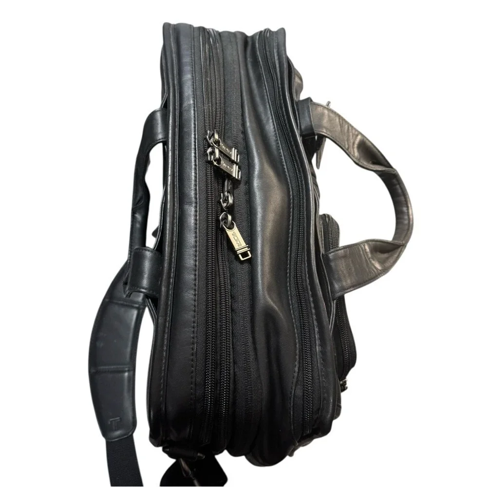 Tumi Black Genuine Leather‎ Briefcase Travel Bag